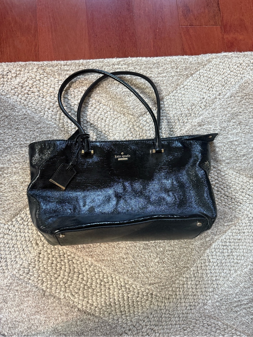 kate spade Cedar Street Patent Small Harmony Tote